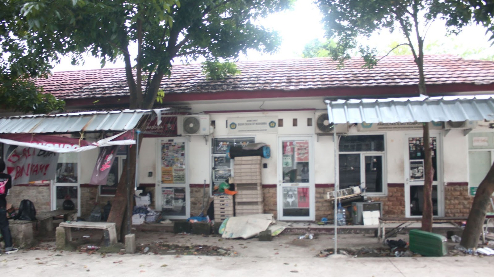 Thumbnail artikel Kampus Unsika: Minimnya Pemeliharaan Ruang Sekretariat Ormawa